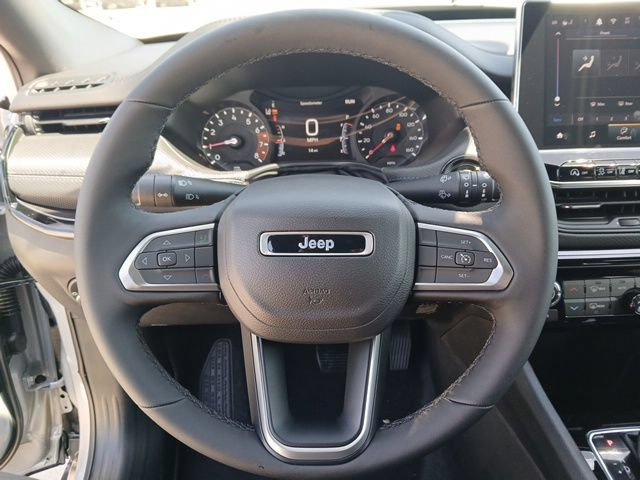 New 2026 Jeep Compass Latitude AWD/4WD image 14