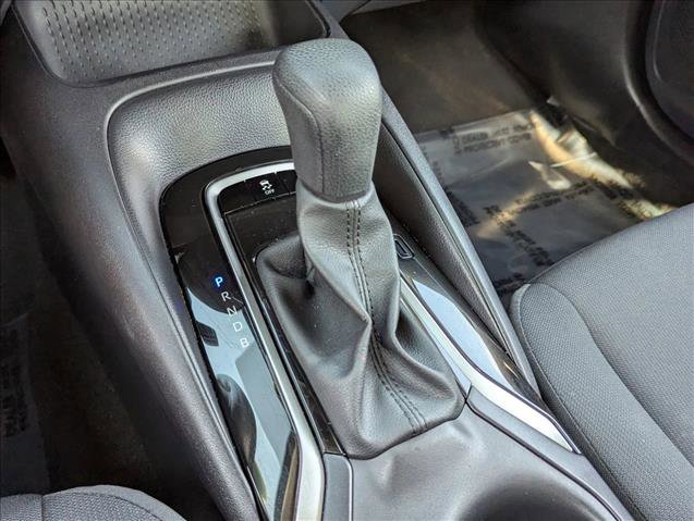 Used 2025 Toyota Corolla LE image 12