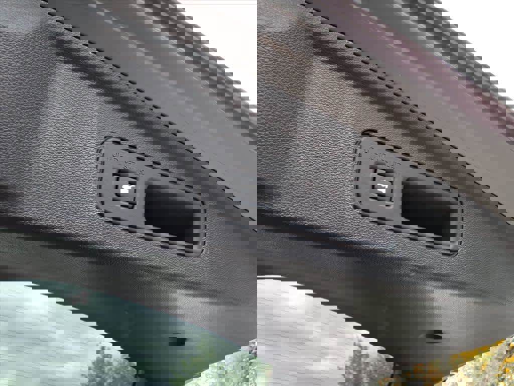 Used 2026 Acura MDX A-Spec image 17