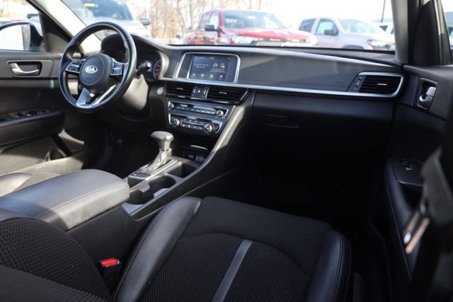 Used 2019 Kia Optima S w/ S Panoramic Sunroof Package image 36