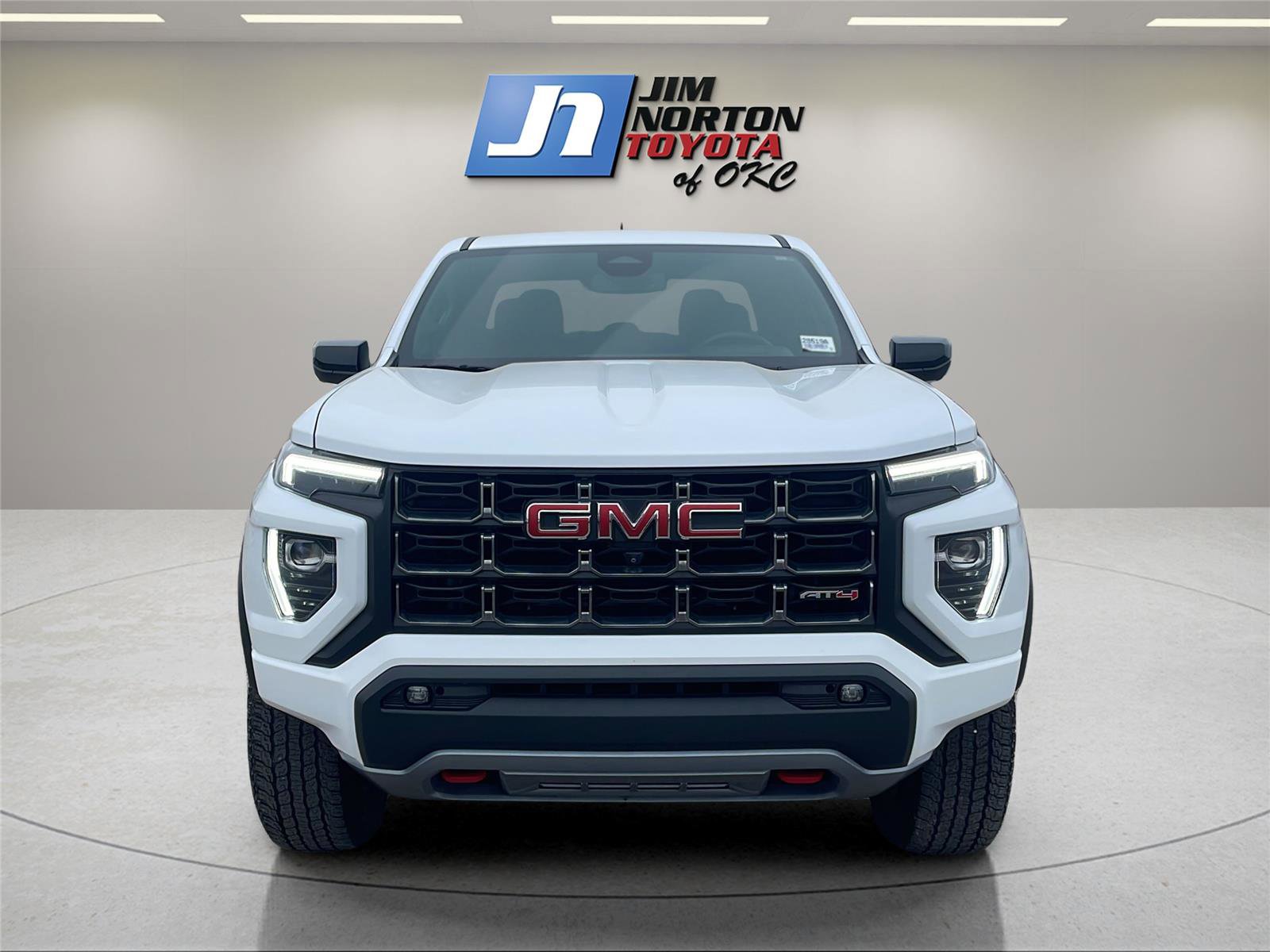 Used 2023 GMC Canyon AT4 w/ AT4 Premium Package image 2