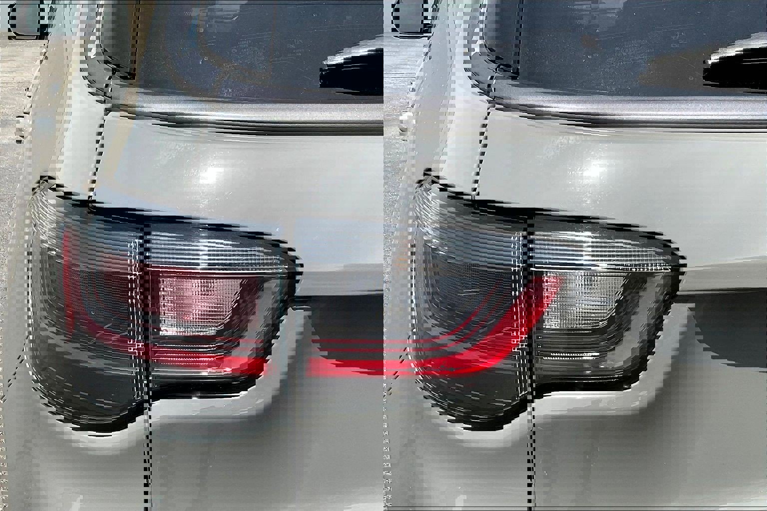 Used 2022 Jeep Compass Trailhawk w/ Trailhawk Elite Group AWD/4WD image 23