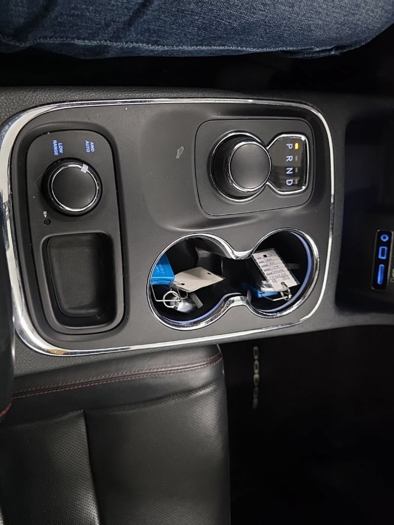 Used 2017 Dodge Durango R/T w/ Technology Group AWD/4WD image 19