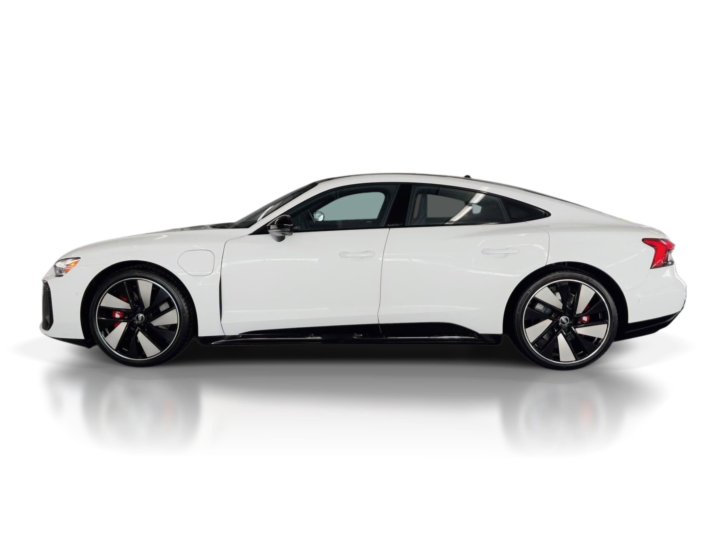 New 2026 Audi S e-tron GT Premium Plus image 2