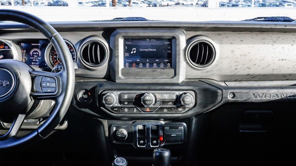 Used 2022 Jeep Wrangler Sport S image 16