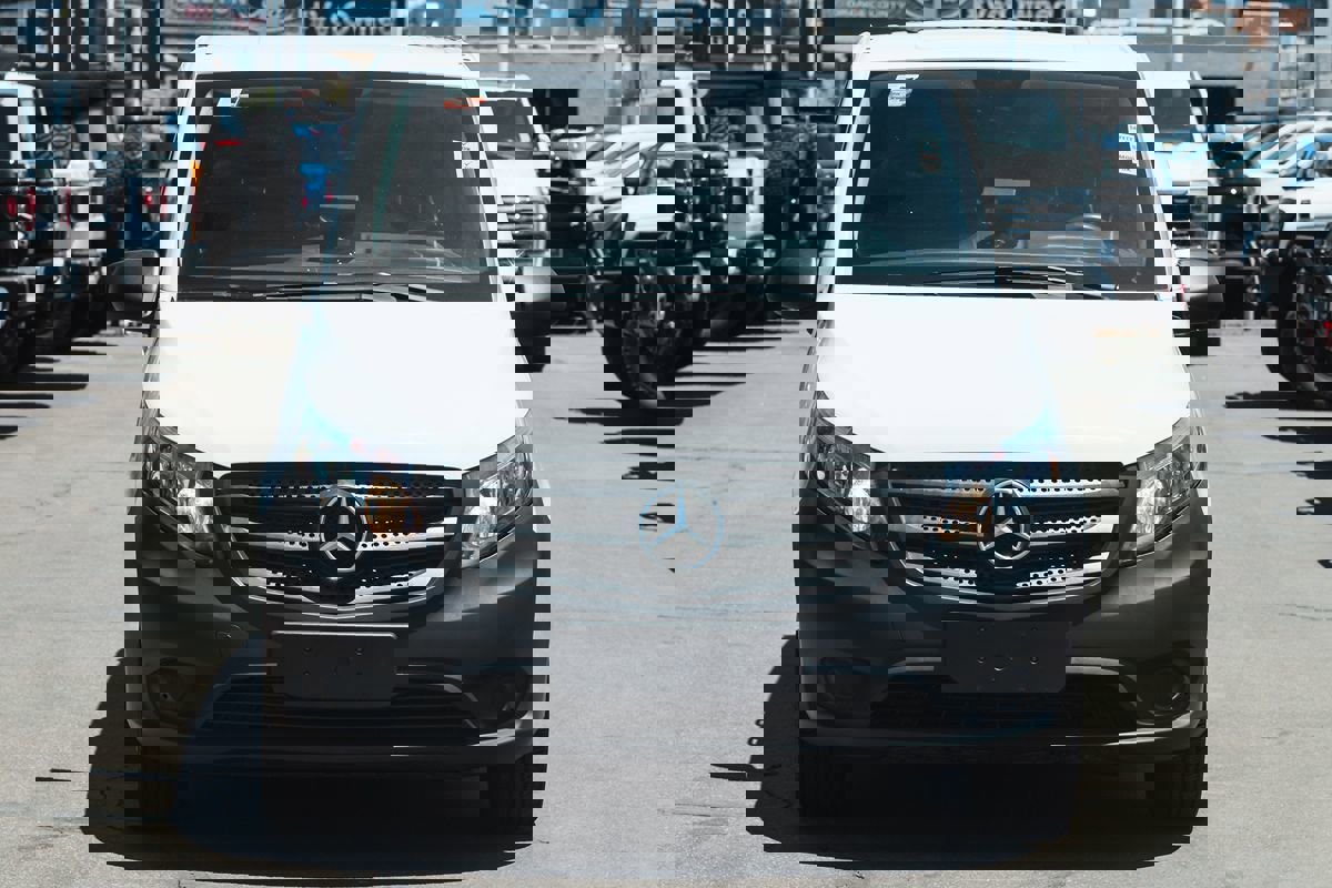 Used 2019 Mercedes-Benz Metris image 4