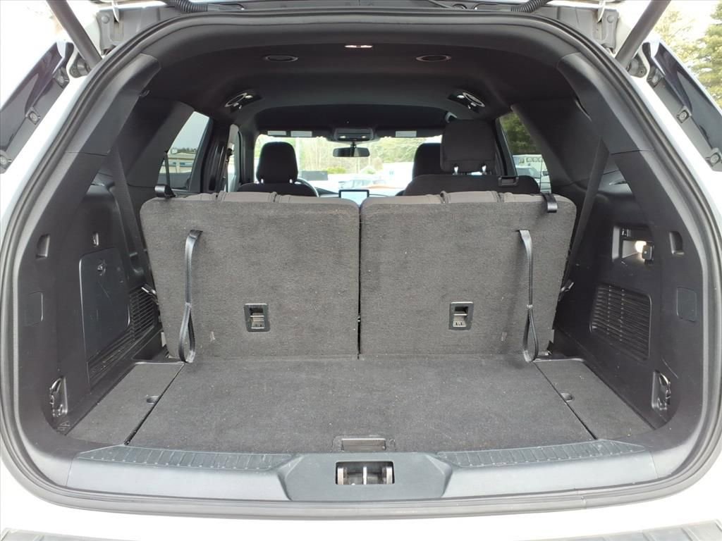 Certified 2020 Ford Explorer XLT image 12