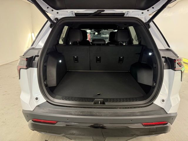 New 2026 Chevrolet Equinox RS image 8