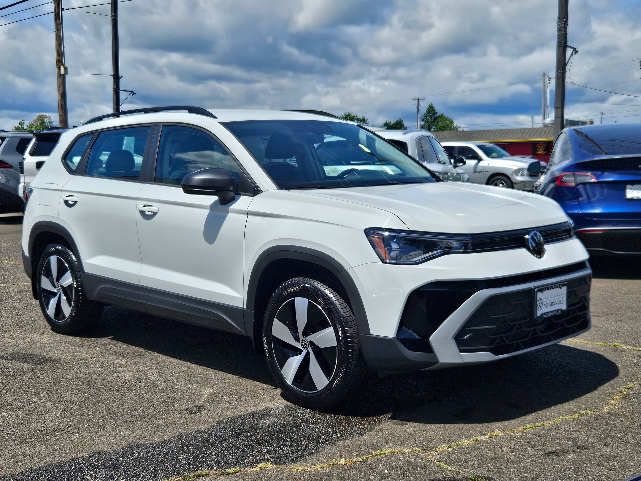 Used 2025 Volkswagen Taos S AWD/4WD image 7