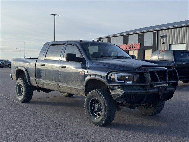 Used 2008 Dodge Ram 2500 Truck SXT image 2