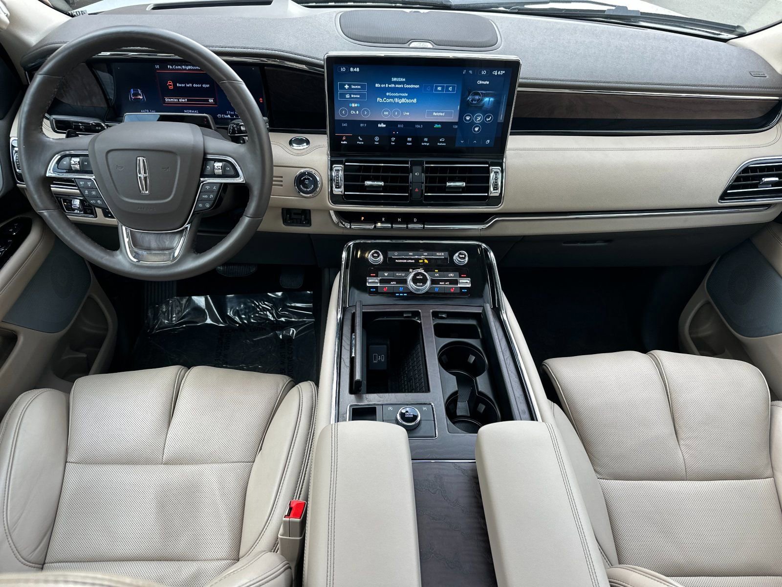 Used 2024 Lincoln Navigator L Reserve AWD/4WD image 16