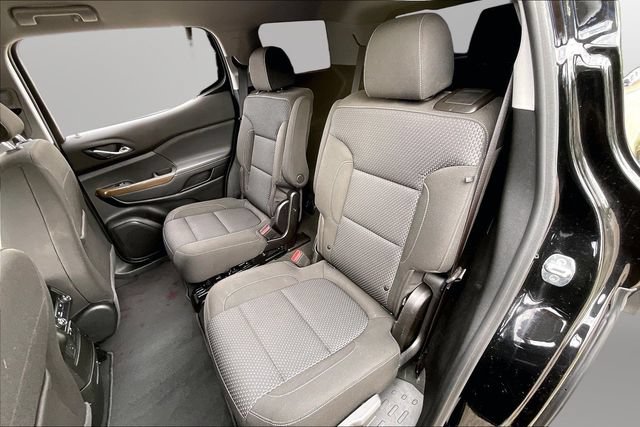 Certified 2023 GMC Acadia SLE w/ Driver Convenience Package FWD image 26
