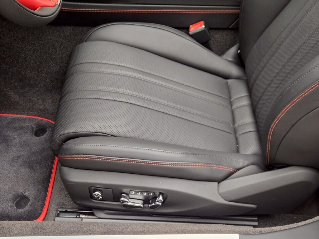 New 2025 Bentley Continental GTC AWD/4WD image 33