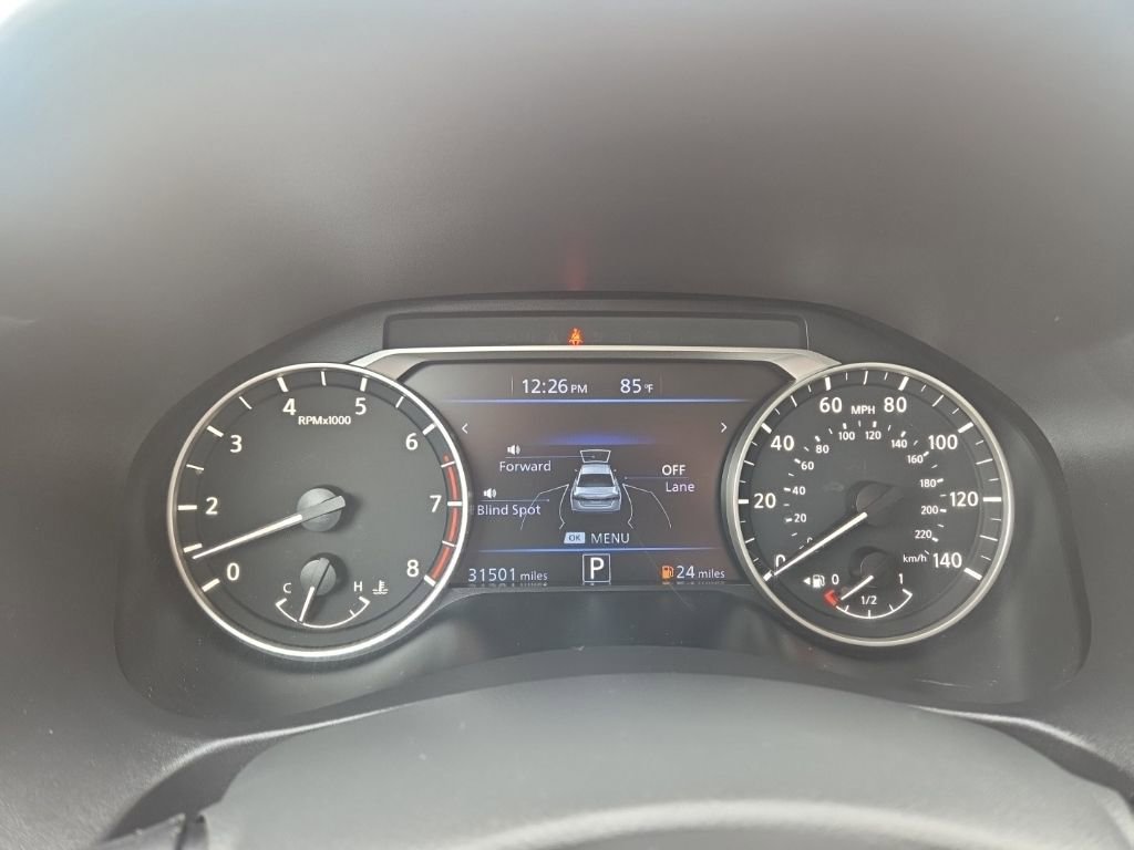 Used 2025 Nissan Altima 2.5 SR FWD image 19