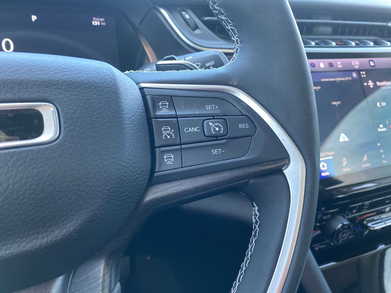 Certified 2023 Jeep Grand Cherokee Limited w/ Black Appearance Package image 28