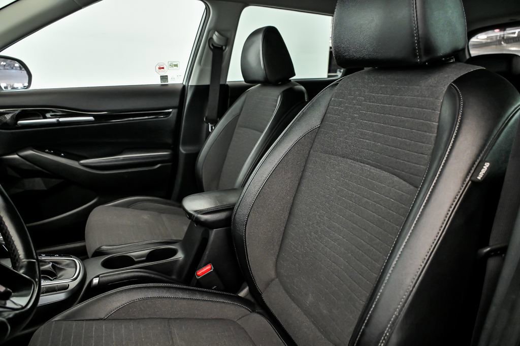 Used 2021 Kia Seltos S image 12