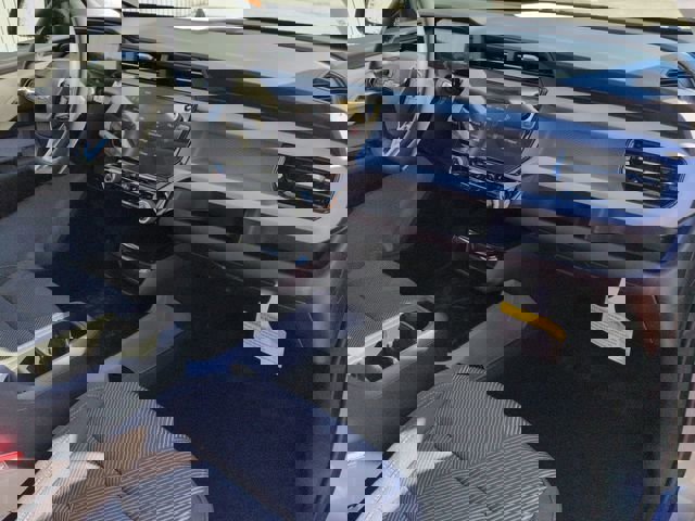 New 2027 Chevrolet Bolt LT w/ Comfort Package image 28