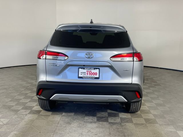 Used 2024 Toyota Corolla Cross L AWD/4WD image 23