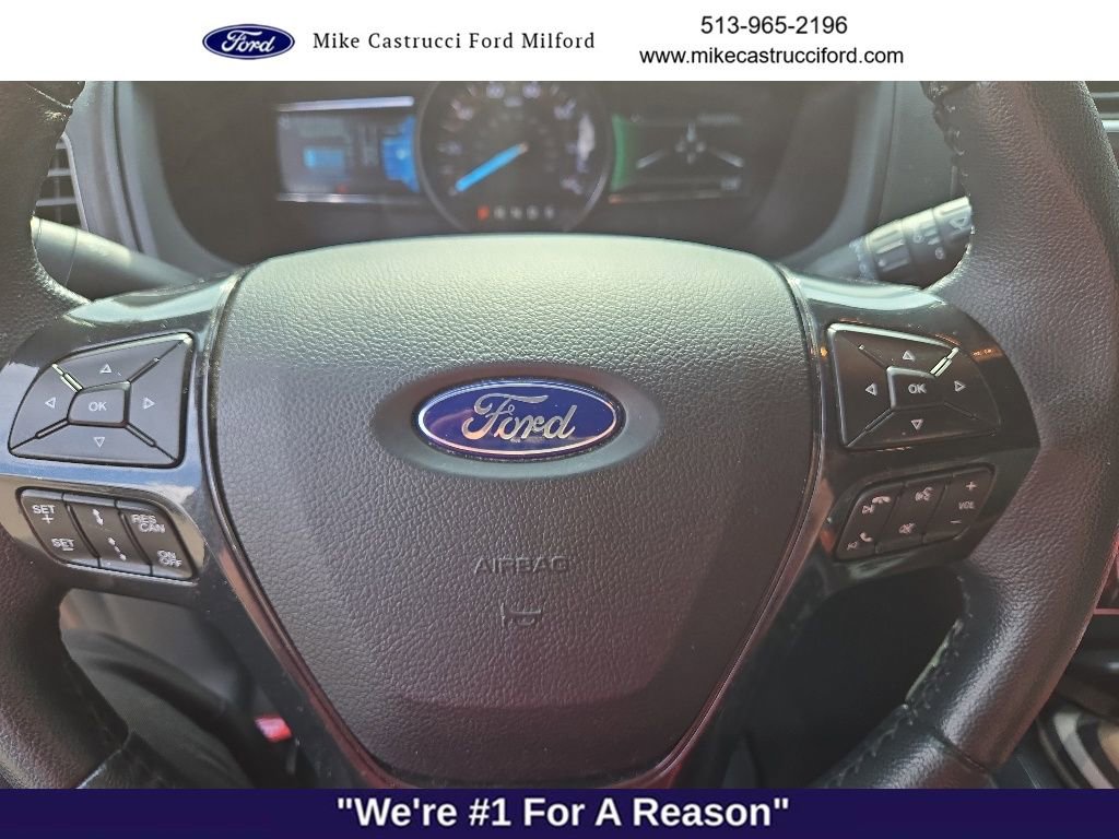 Used 2018 Ford Explorer XLT w/ Equipment Group 202A FWD image 7