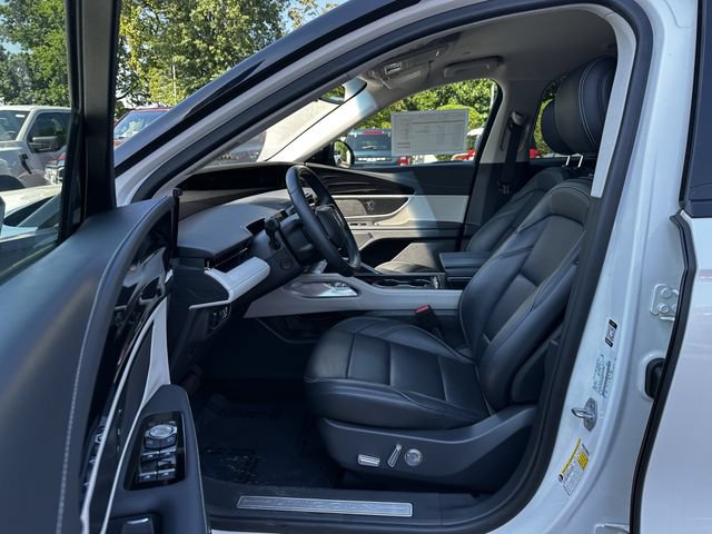 Certified 2024 Lincoln Nautilus Premier AWD/4WD image 19
