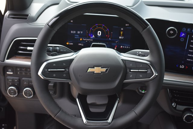 New 2026 Chevrolet Suburban High Country AWD/4WD image 22