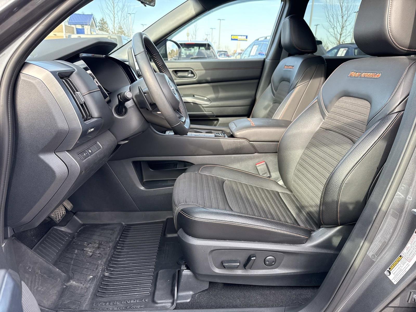 Used 2024 Nissan Pathfinder Rock Creek image 30