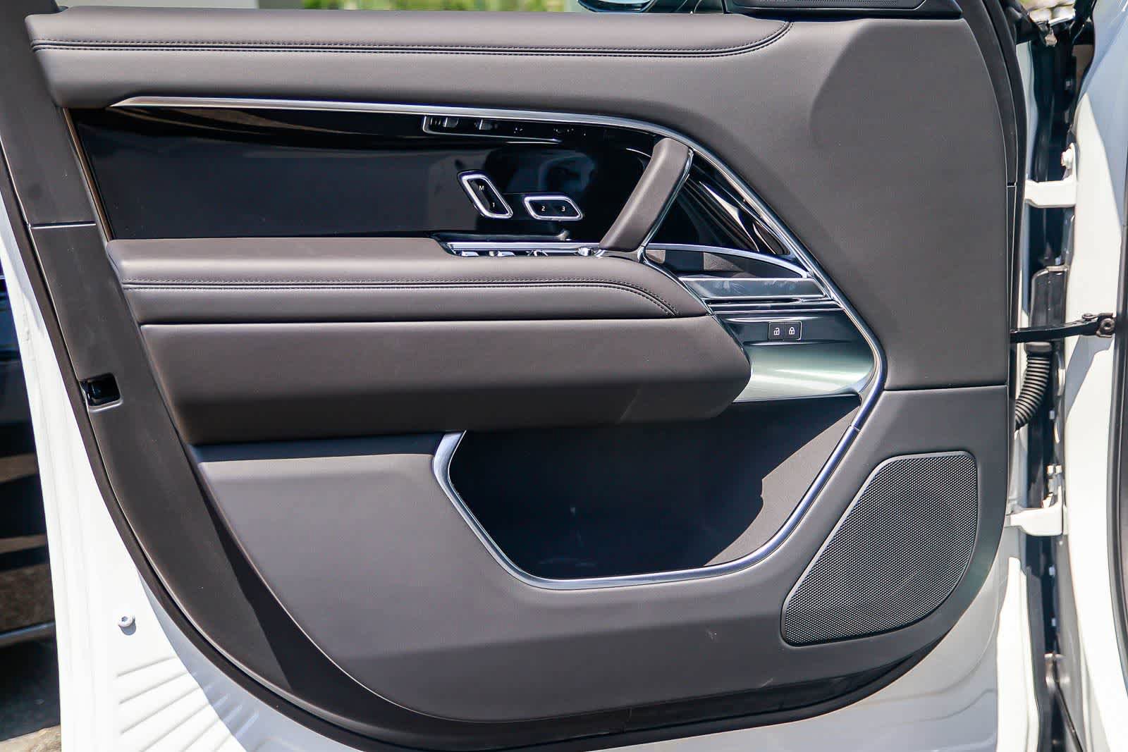 New 2026 Land Rover Range Rover SE AWD/4WD image 21