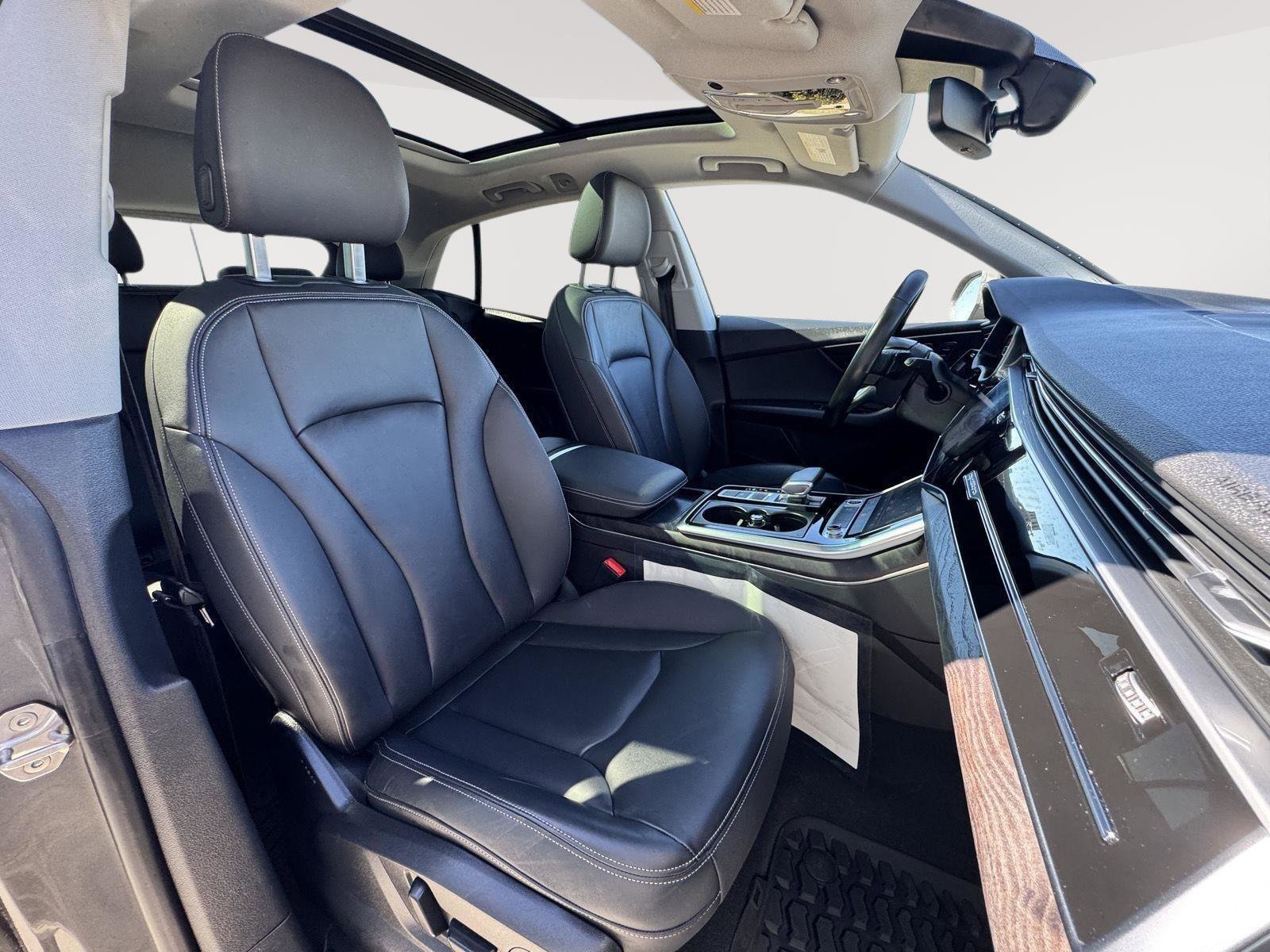 Certified 2022 Audi Q8 Premium w/ Convenience Package AWD/4WD image 26
