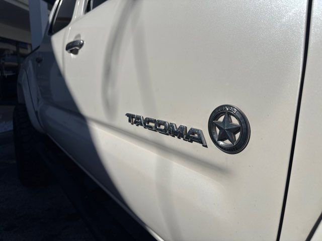 Used 2012 Toyota Tacoma PreRunner w/ SR5 Pkg RWD image 4