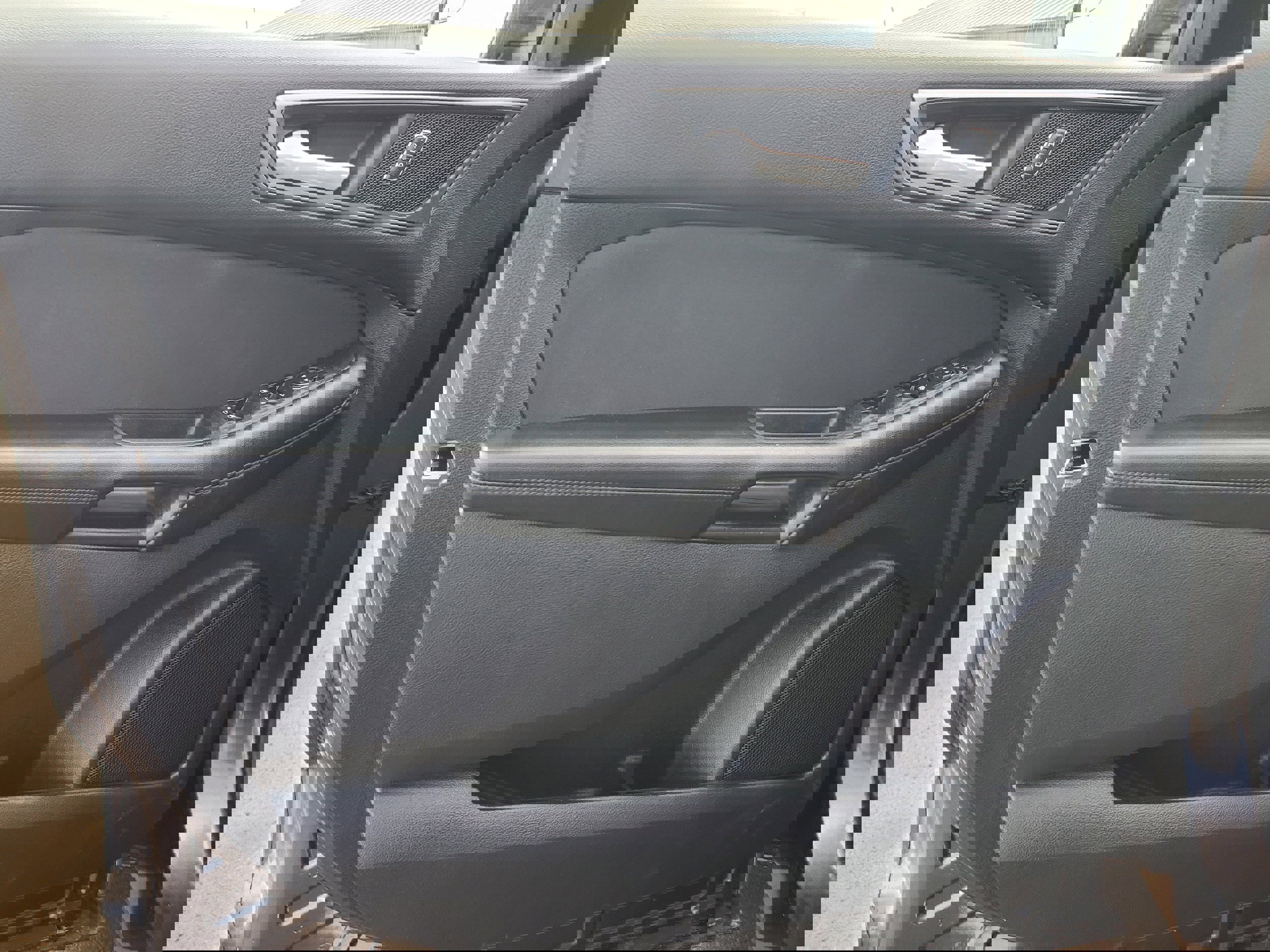 Used 2016 Ford Edge SE image 10