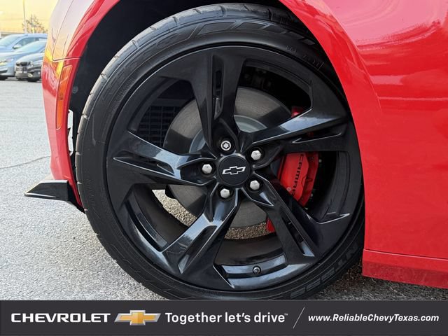 Used 2022 Chevrolet Camaro SS RWD image 10