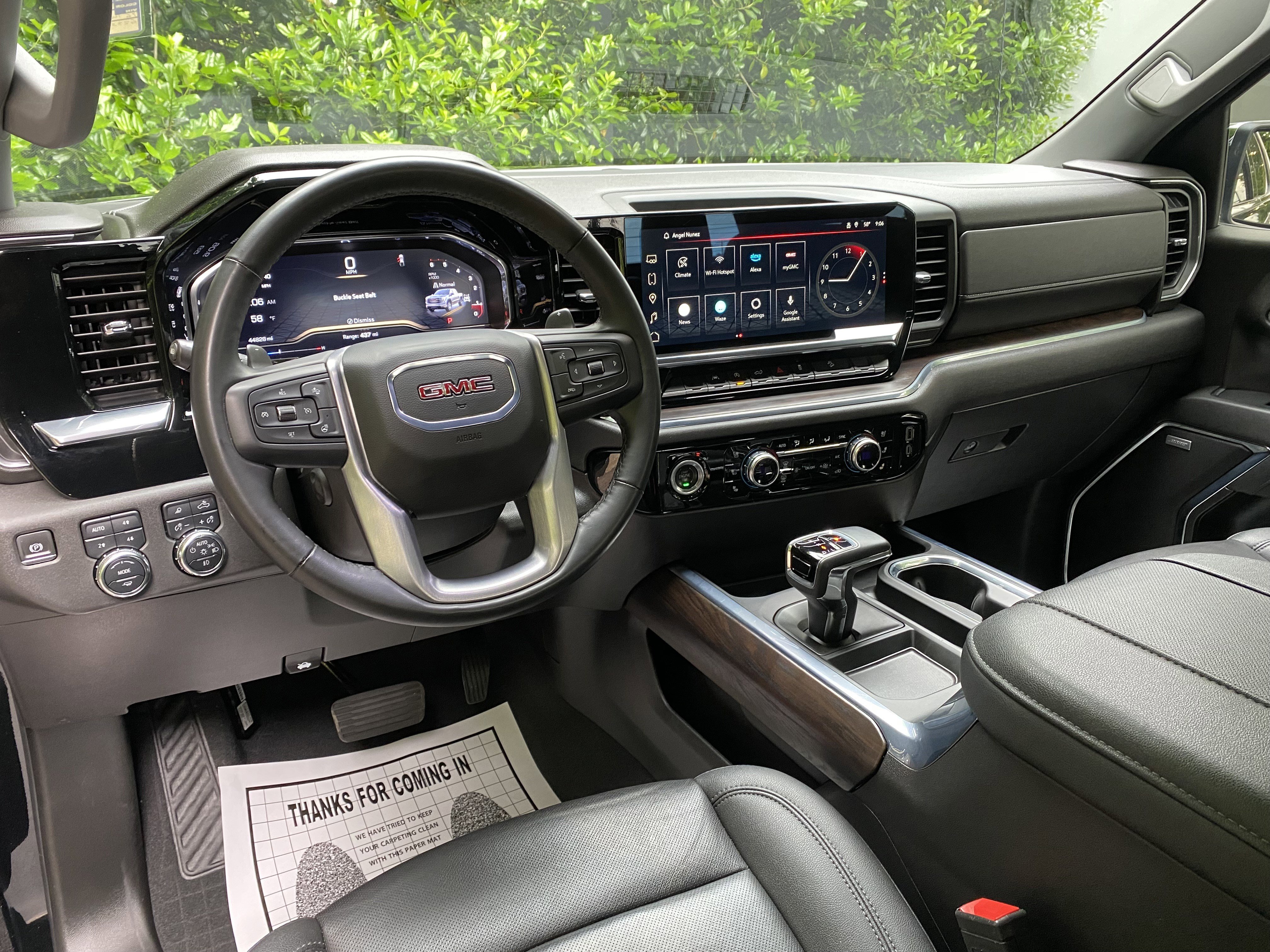 Used 2024 GMC Sierra 1500 SLT AWD/4WD image 35