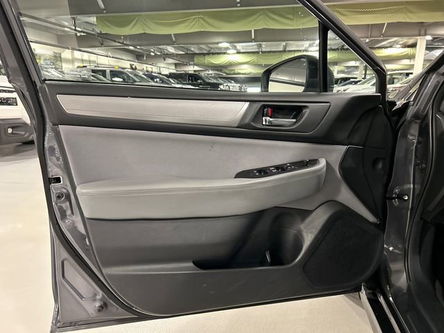 Used 2019 Subaru Legacy 2.5i Premium AWD/4WD image 9