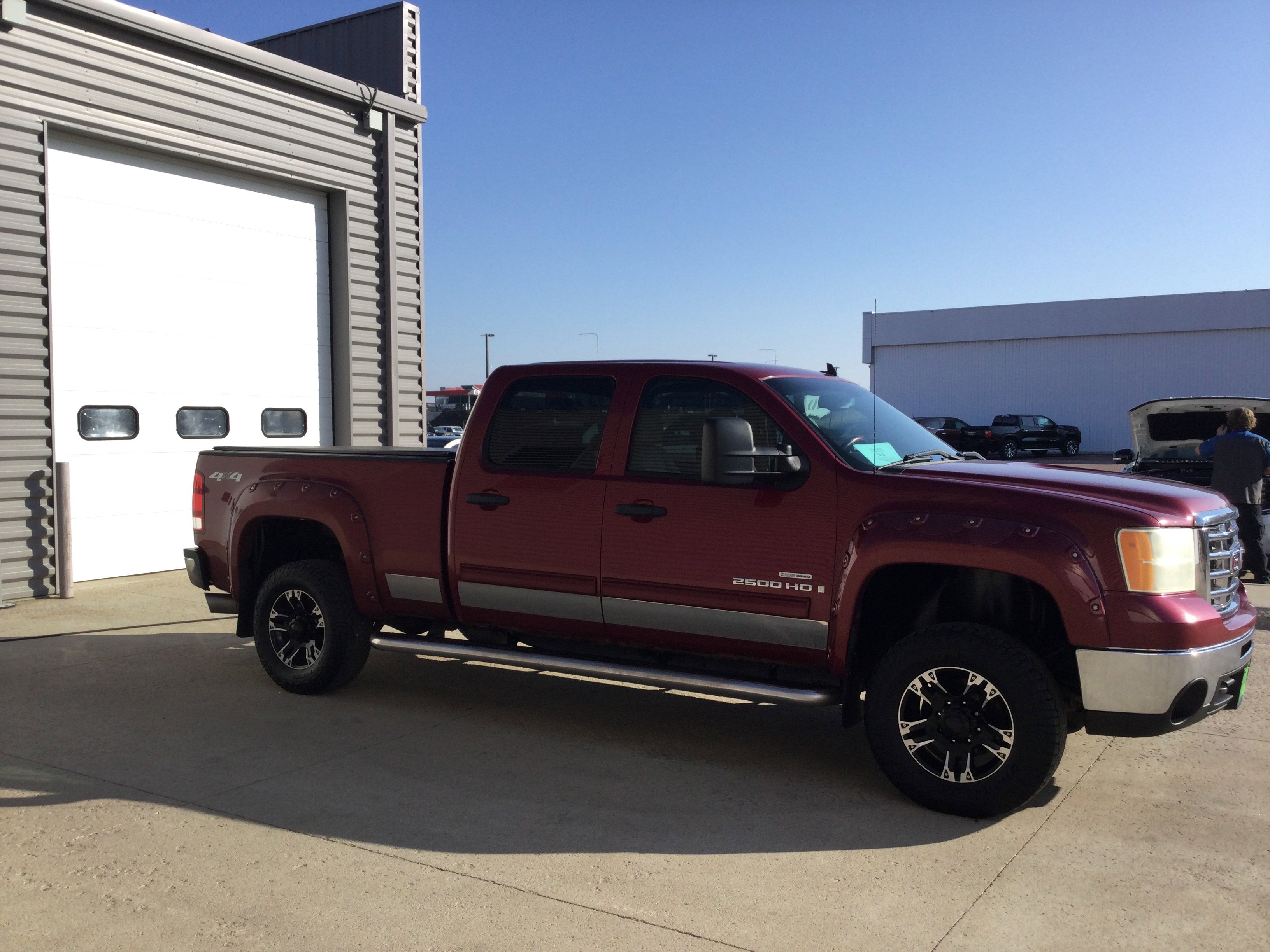 Used 2007 GMC Sierra 2500 SLE w/ SLE2 Audio Package image 3