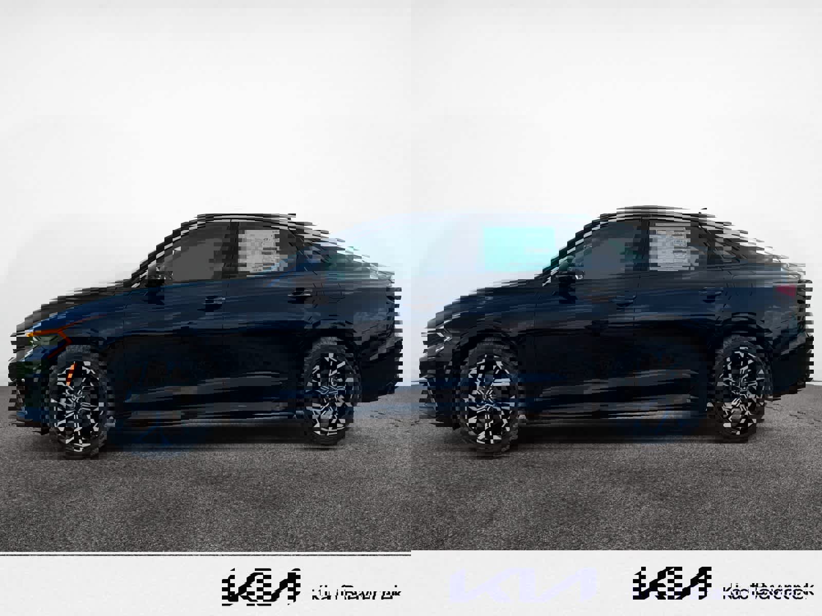 New 2025 Kia K5 EX image 2