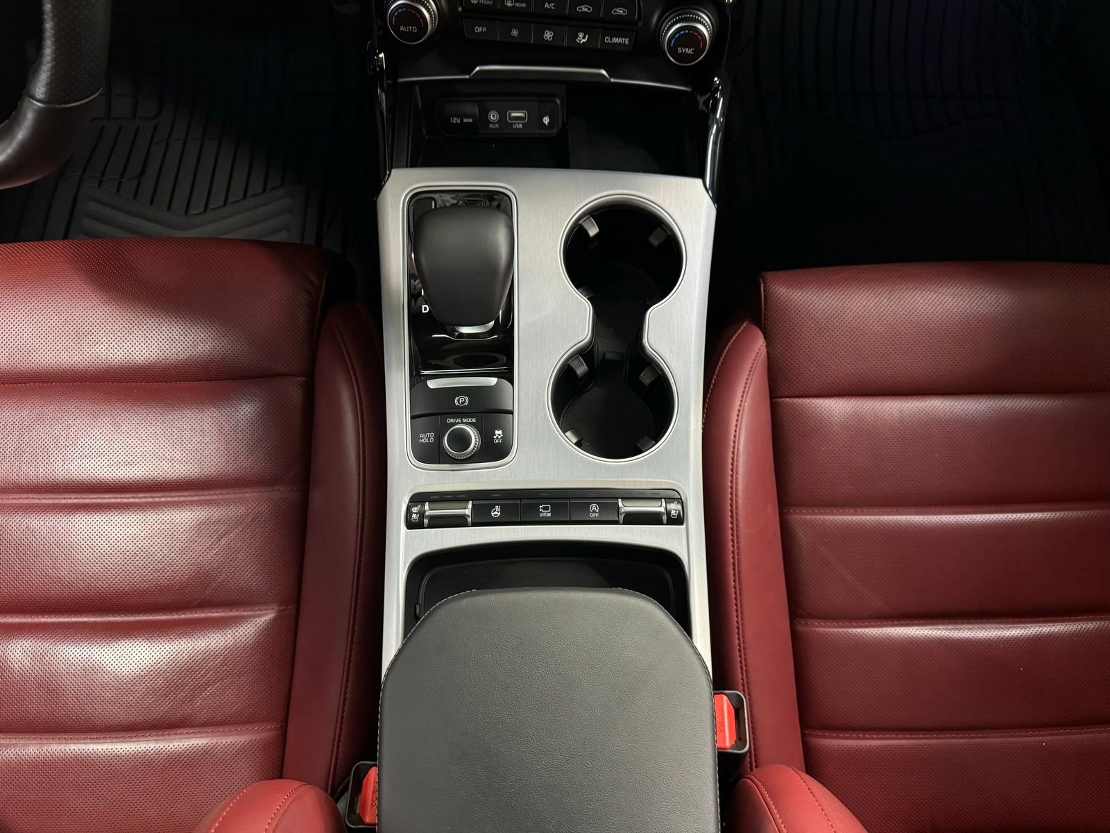 Used 2020 Kia Stinger GT2 image 24