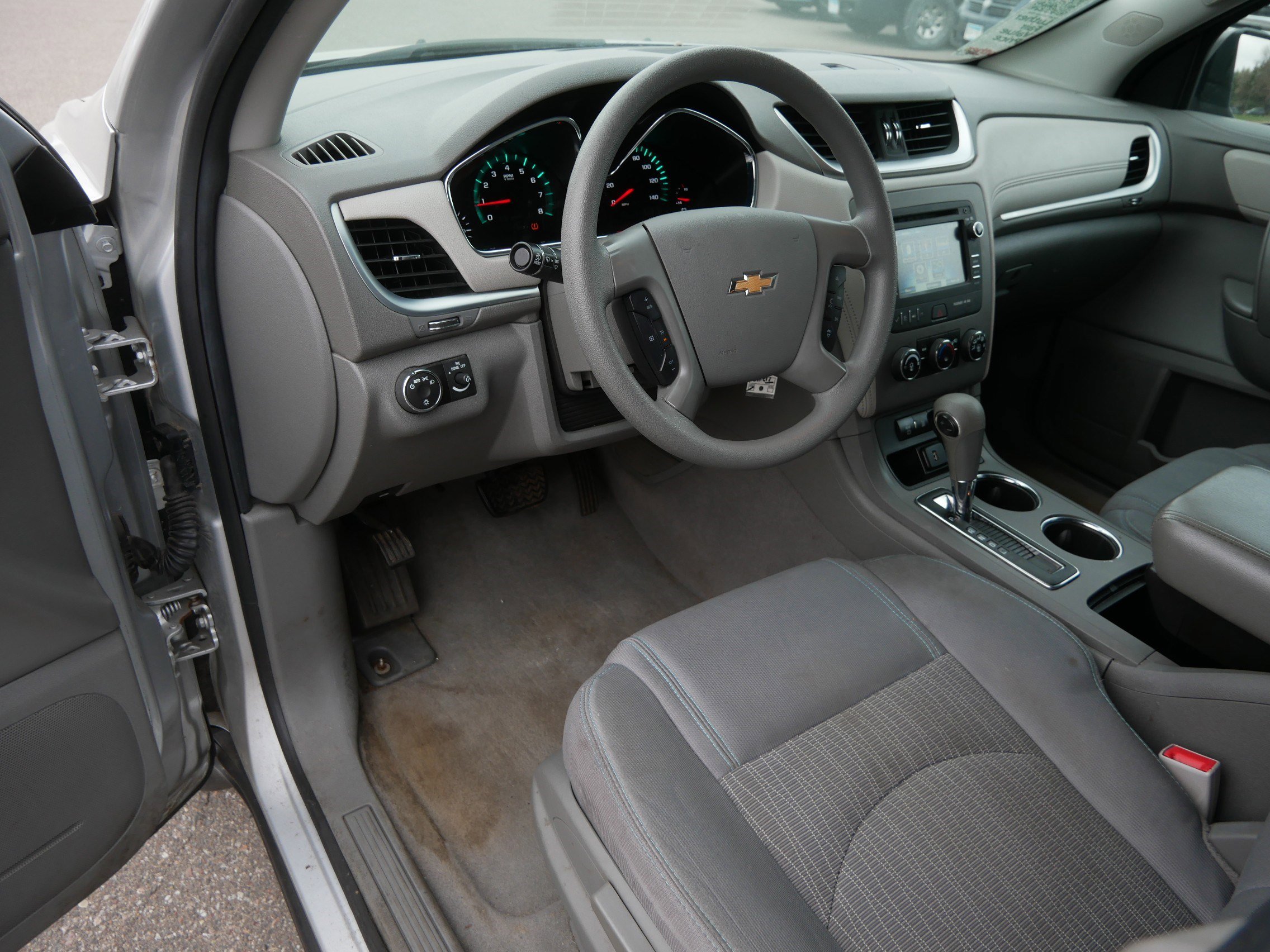 Used 2016 Chevrolet Traverse LS AWD/4WD image 19