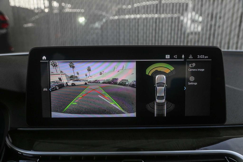 Certified 2023 BMW 530e w/ M Sport Package RWD image 21