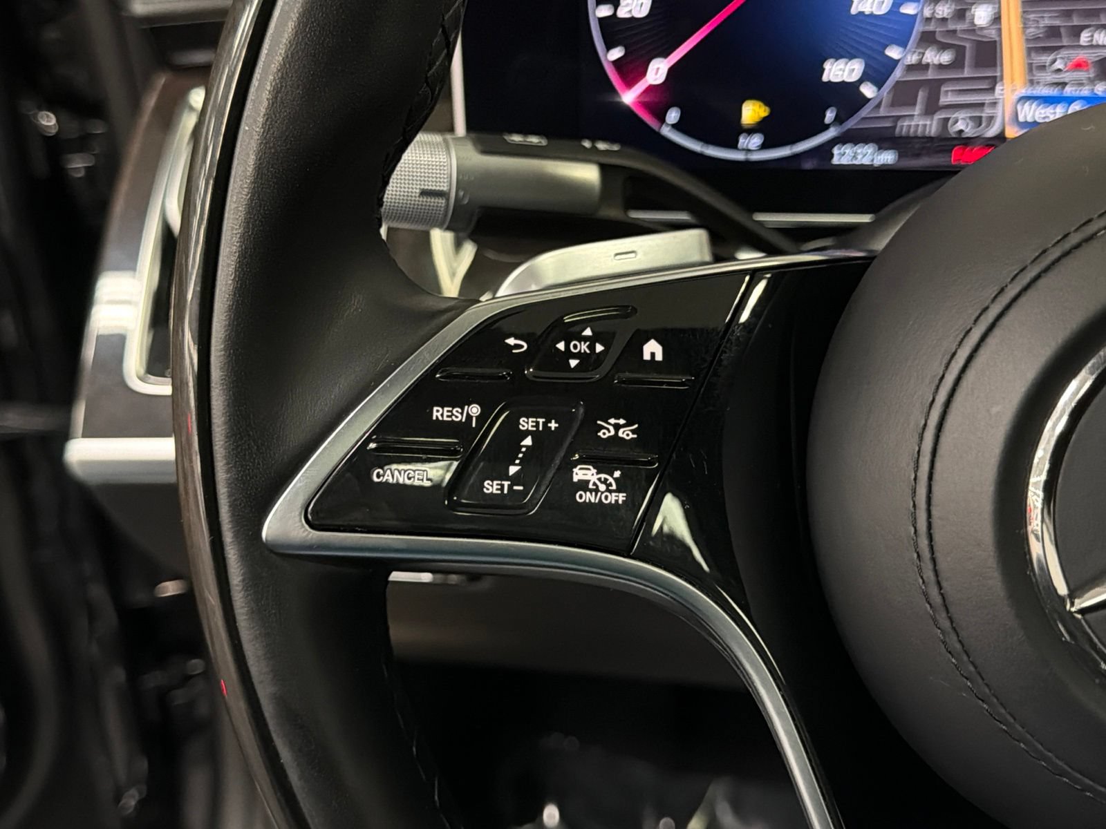 Certified 2023 Mercedes-Benz S 580e 4MATIC Sedan image 30
