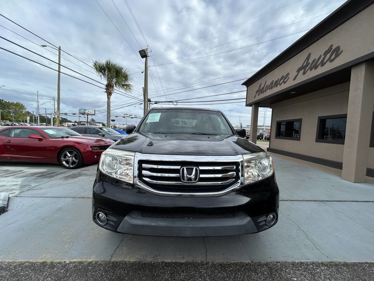 Used 2015 Honda Pilot Touring image 2