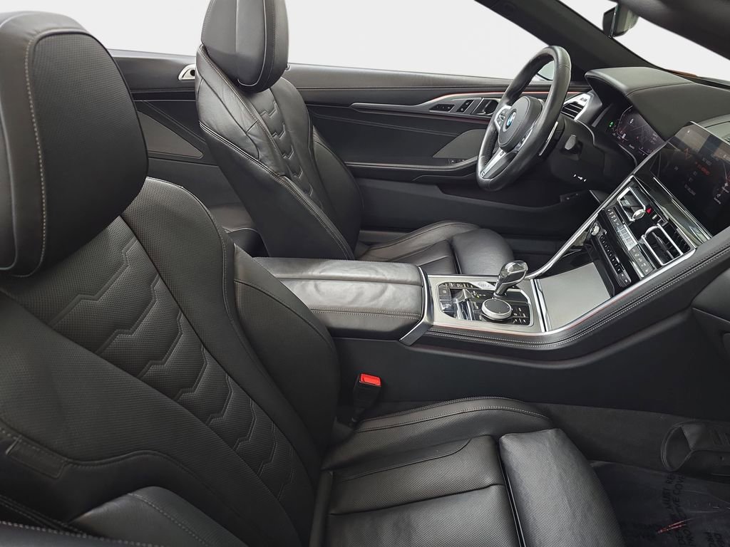 Used 2022 BMW 840i xDrive Convertible image 10
