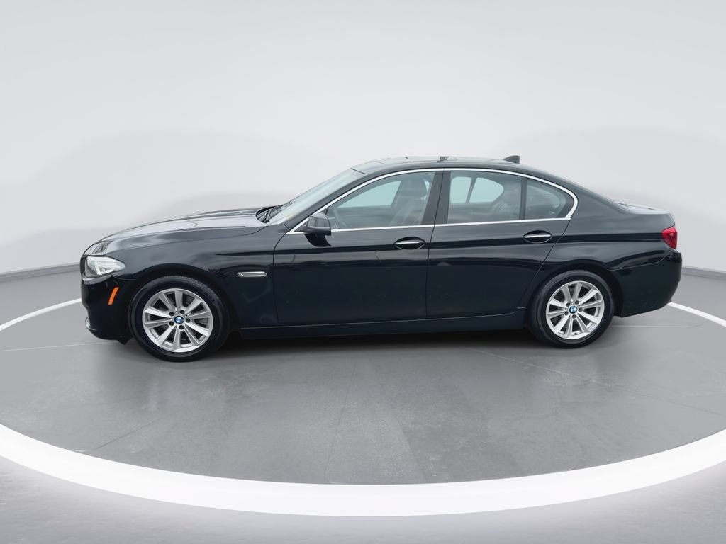 Used 2016 BMW 528i xDrive Sedan AWD/4WD image 5