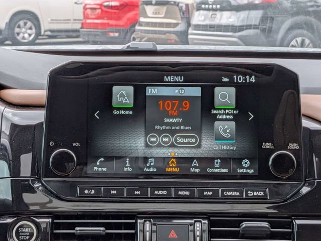 Used 2024 Nissan Pathfinder Platinum image 17