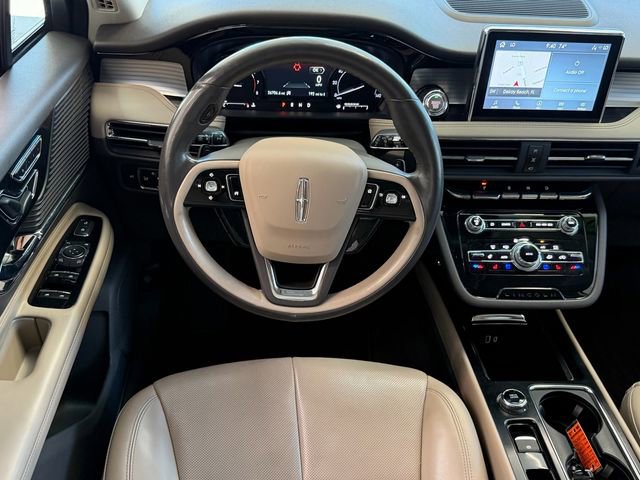 Used 2022 Lincoln Corsair FWD w/ Premium Package image 9