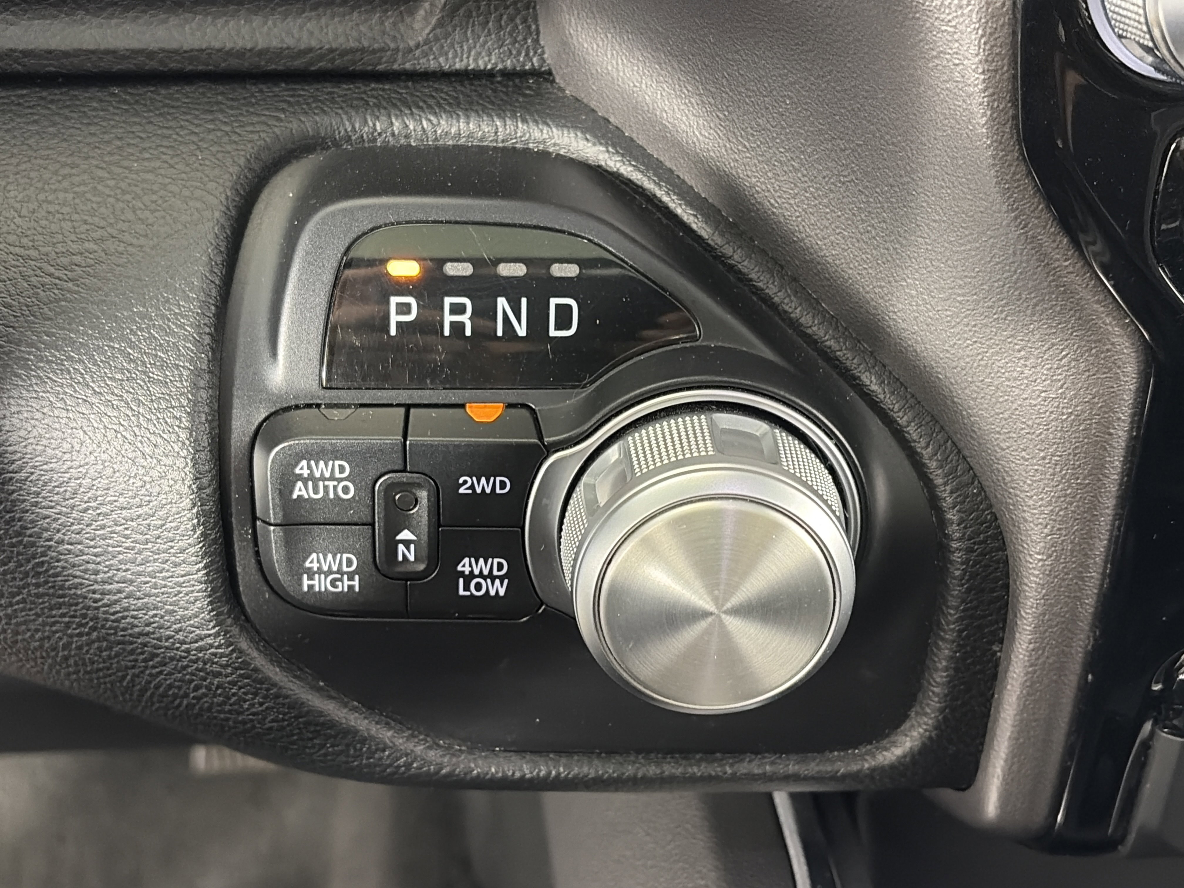 Used 2020 RAM 1500 Laramie w/ Sport Appearance Package AWD/4WD image 26