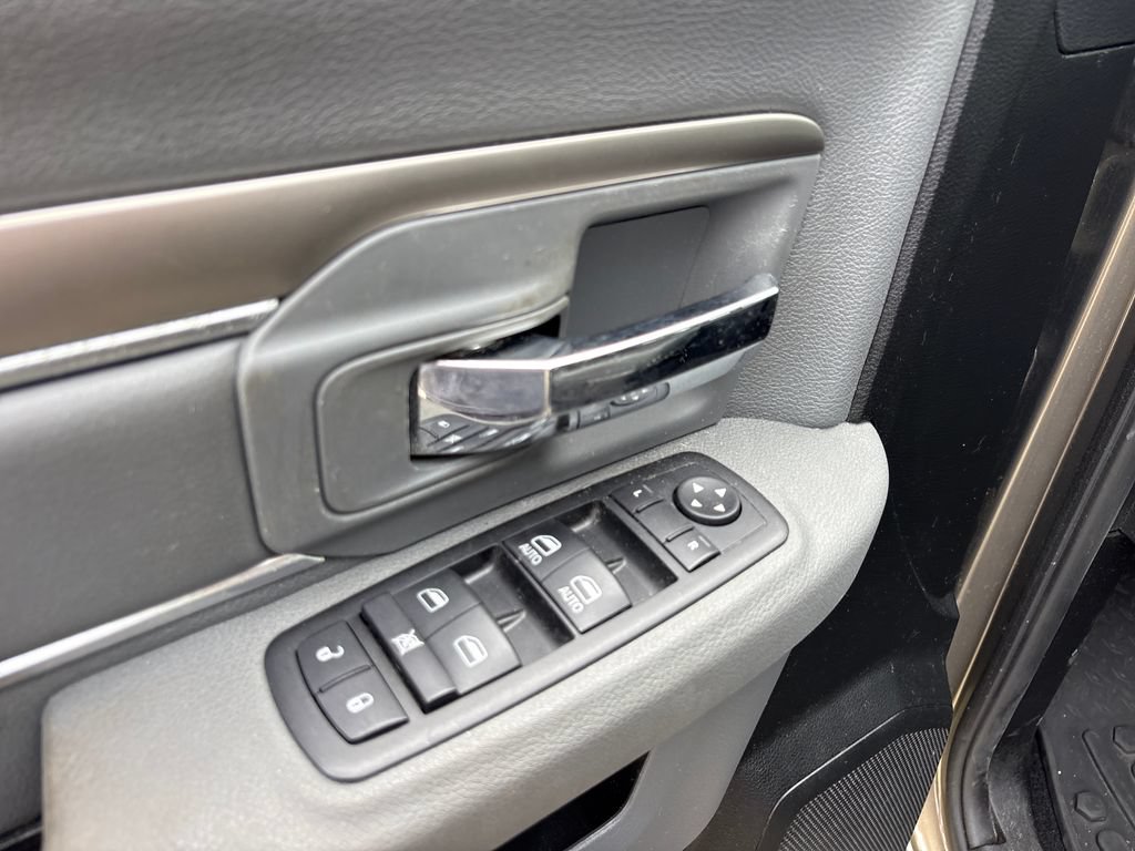 Used 2014 RAM 1500 Big Horn RWD image 16