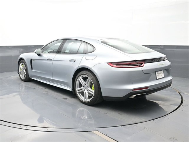 Used 2019 Porsche Panamera 4 image 3