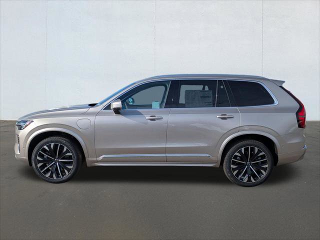 New 2026 Volvo XC90 T8 Plus w/ Protection Package Premier image 3