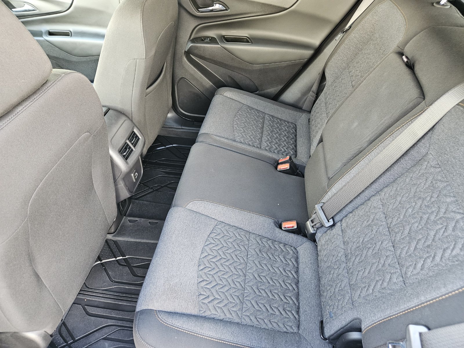 Certified 2024 Chevrolet Equinox LT FWD image 31