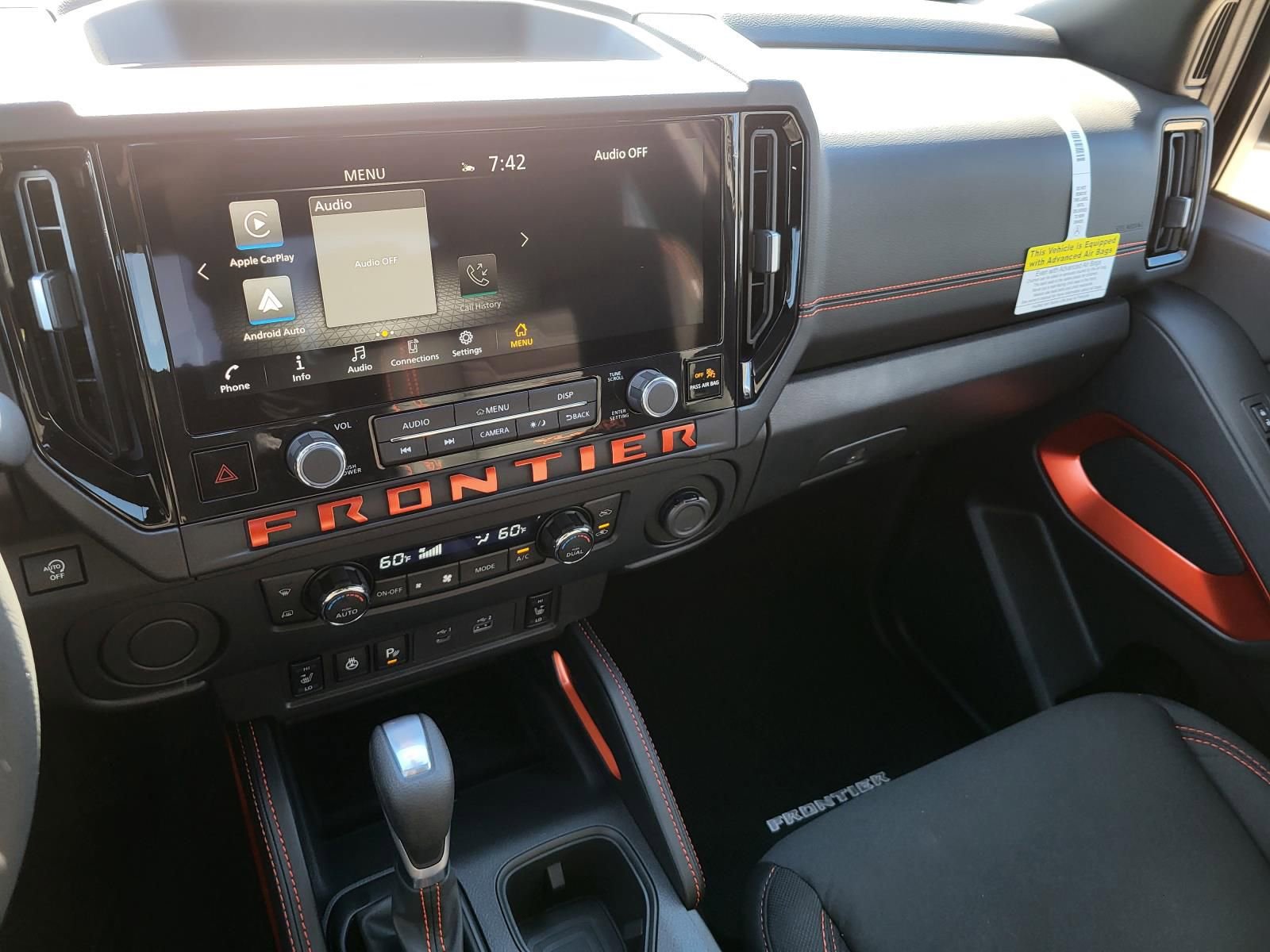 New 2026 Nissan Frontier Pro-X w/ Pro-X Convenience Package image 3